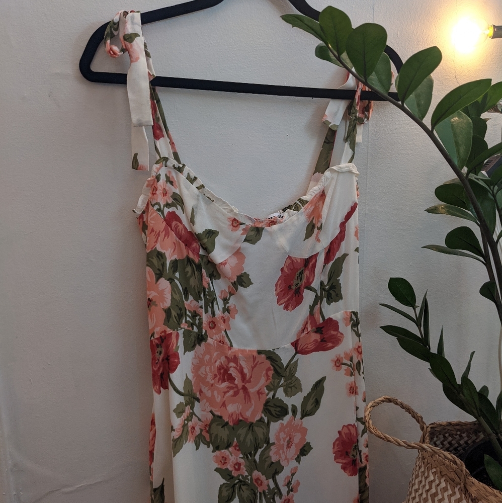 Reformation Floral Nikita Dress - Picture 3 of 7